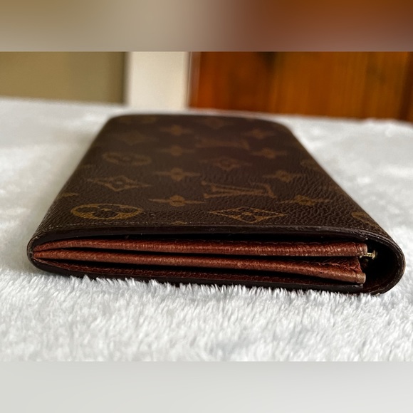 Authentic Louis Vuitton Wallet with COA - Picture 3 of 7